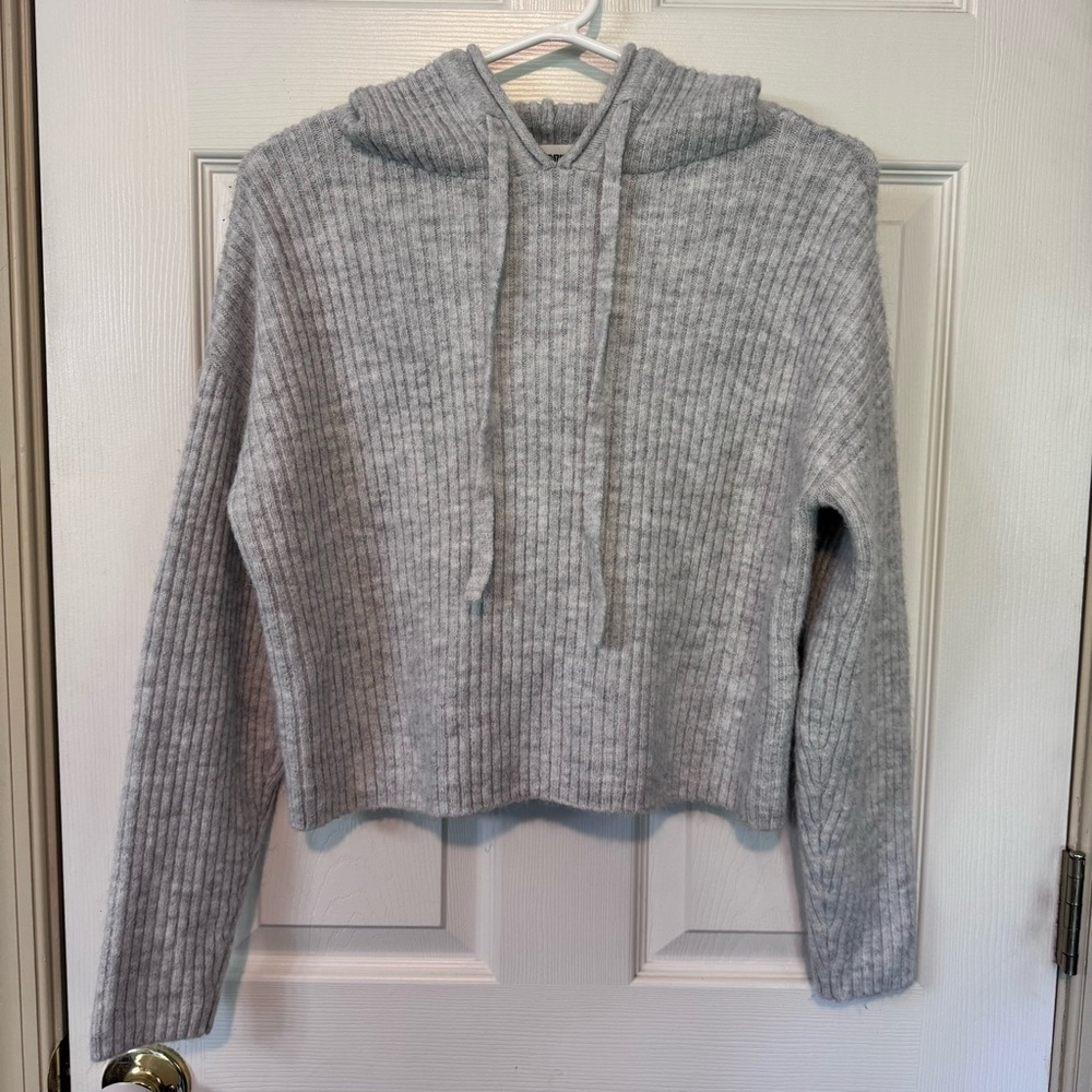 Victoria’s Secret PINK  Cropped Hoodie Sweater Women’s XS Gray Ribbed Pullover